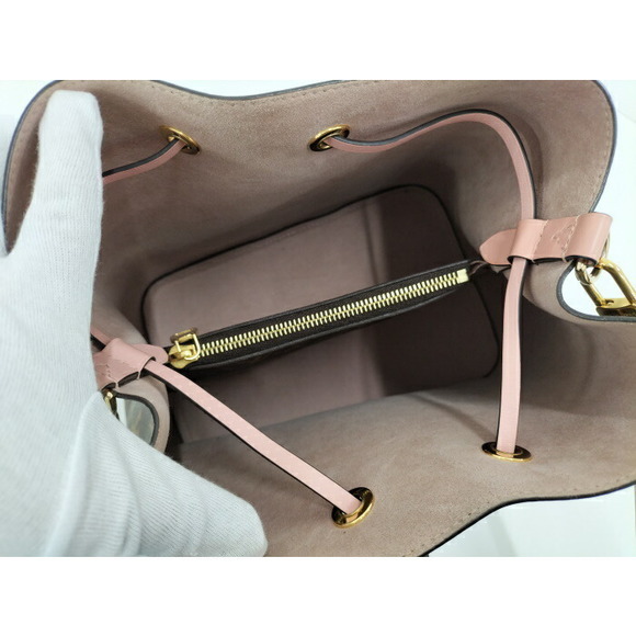 Louis Vuitton NeoNoe Monogram Leather Shoulder Bag - Picture 9 of 9